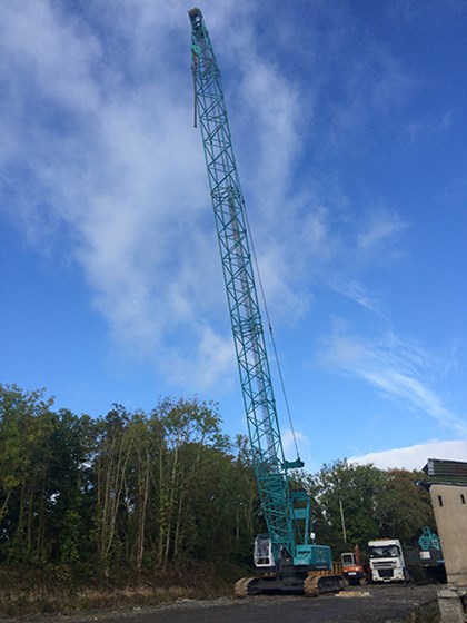 Telescopic Crane Hire: Crawlercranehire